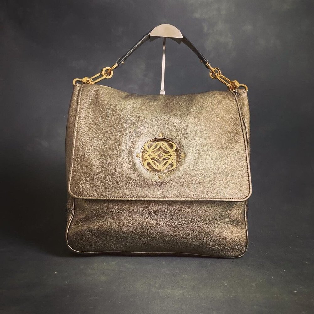 Loewe Anagram Hobo